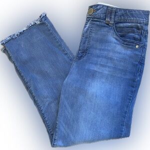 Democracy Frayed Hem Jeans Size 12